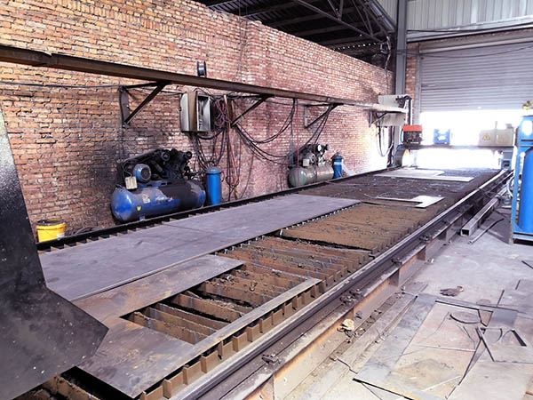 铜川钢板加工设备：钢板切割设备